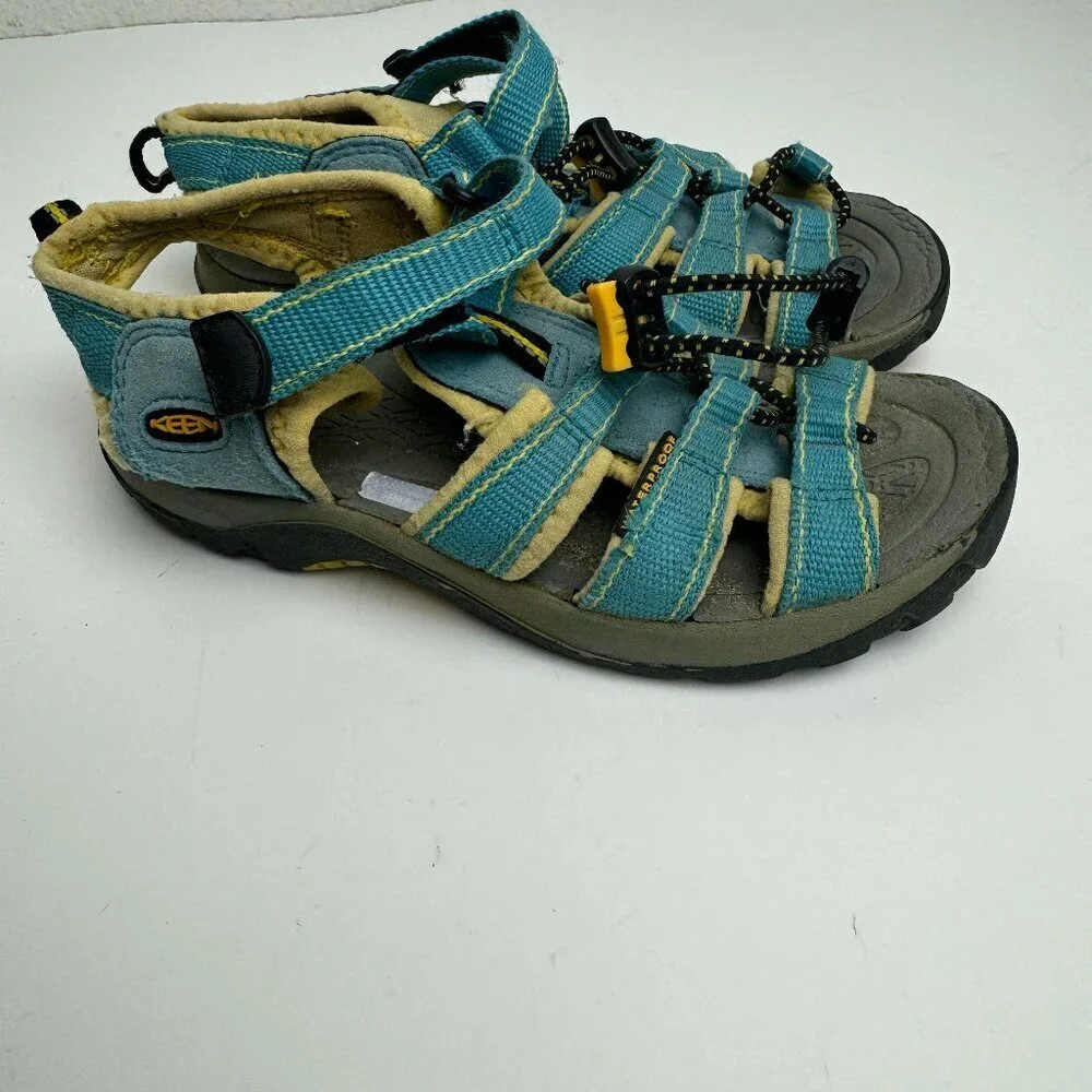 Keen Sandals Hiking  Waterproof Size 12